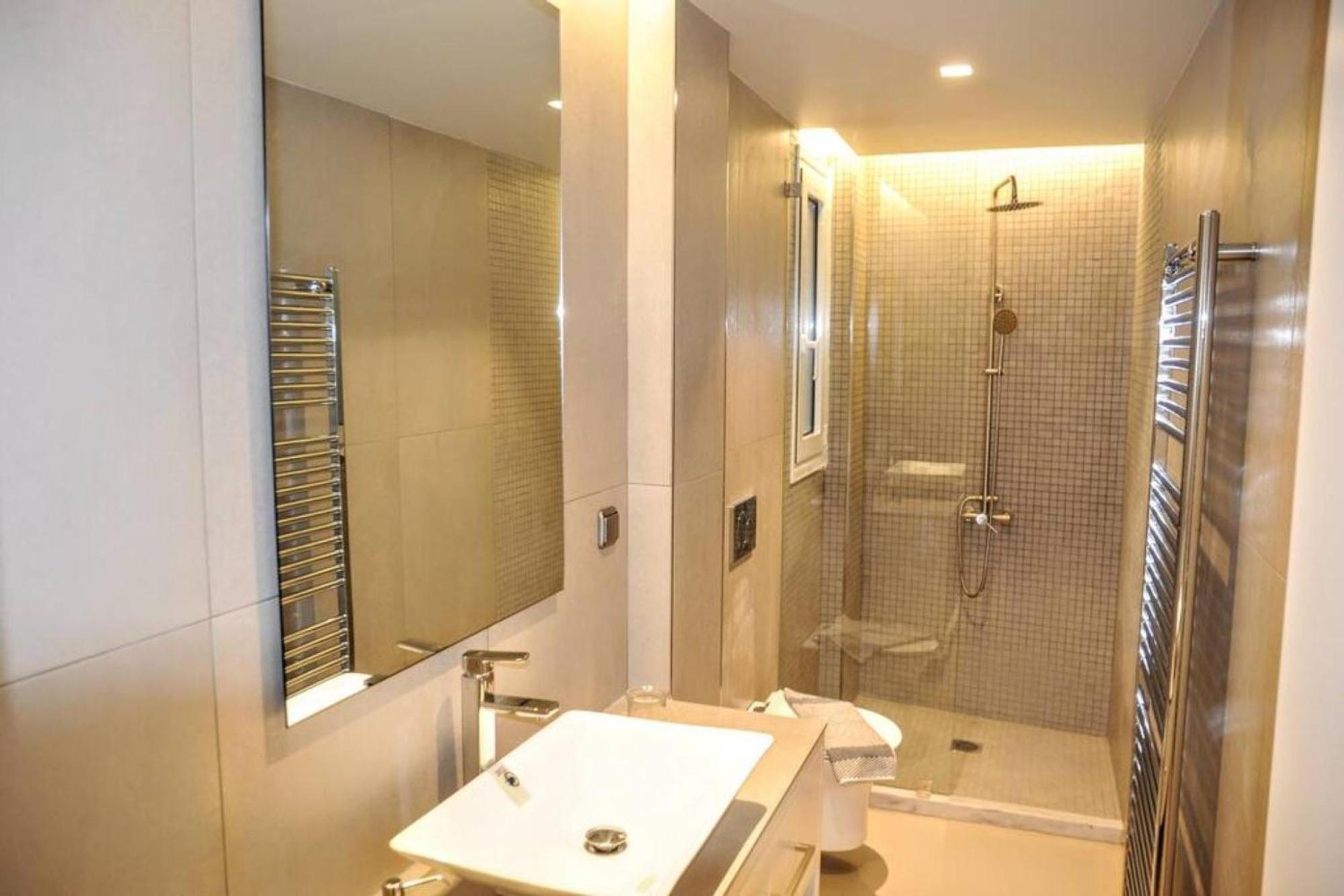 Luxurious Apartment In Acropolis Athens Exterior photo